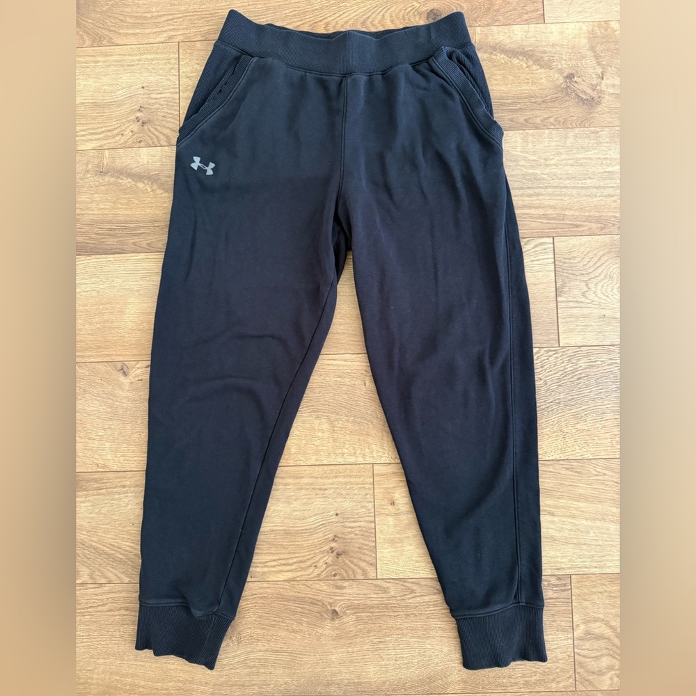 Under Armour Crop Sweatpants, Loose Fit